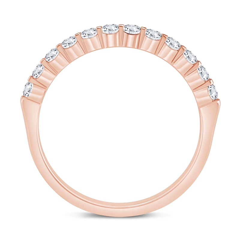 1/2 CT. T.W. Diamond Comfort-Fit Wedding Band in 14K Rose Gold (I/I2)